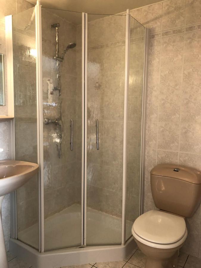Enzo Hotels Neufchateau By Kyriad Direct Екстер'єр фото